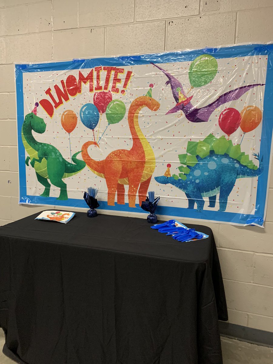 Decoración de Cumpleaños en Dinosaurio