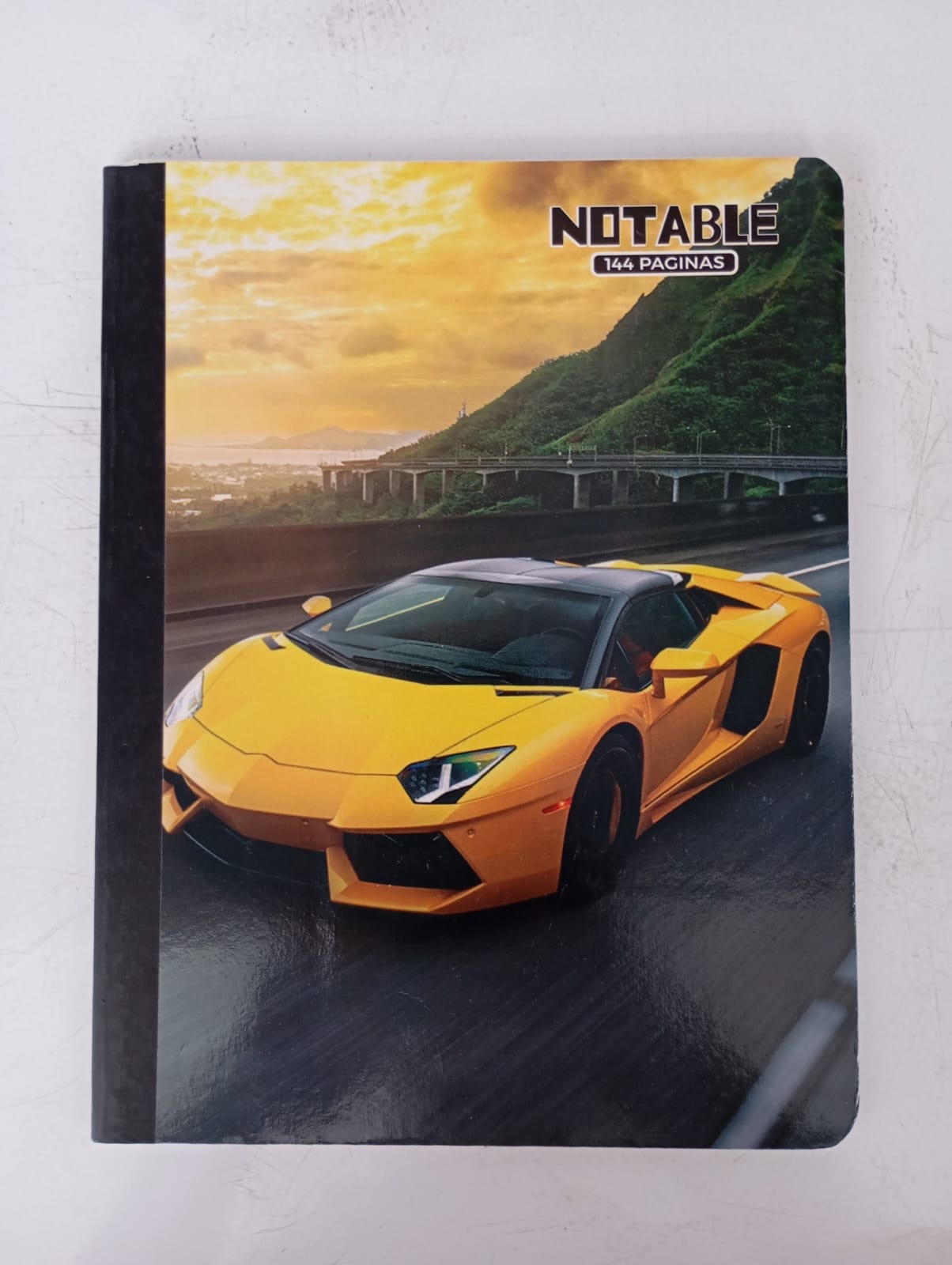 Cuaderno de 144 pagina