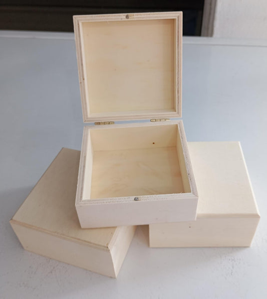 Caja de madera Pequeña